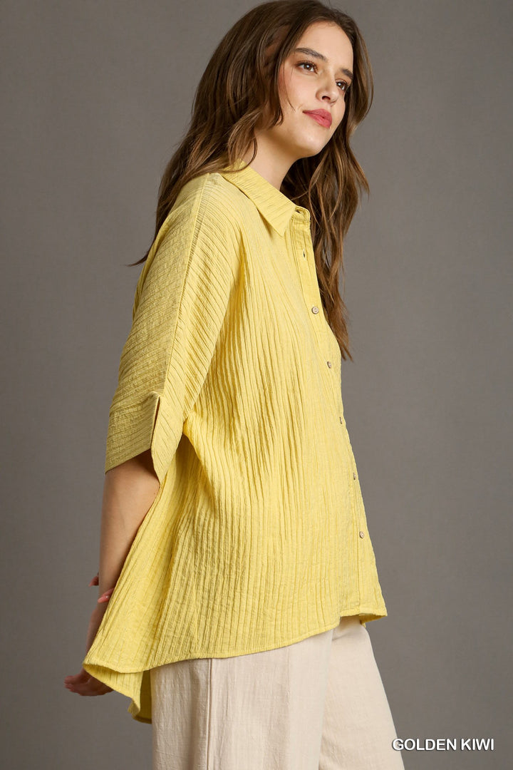 Just Thinking Pleated Short Sleeve Button Up Top in Kiwi