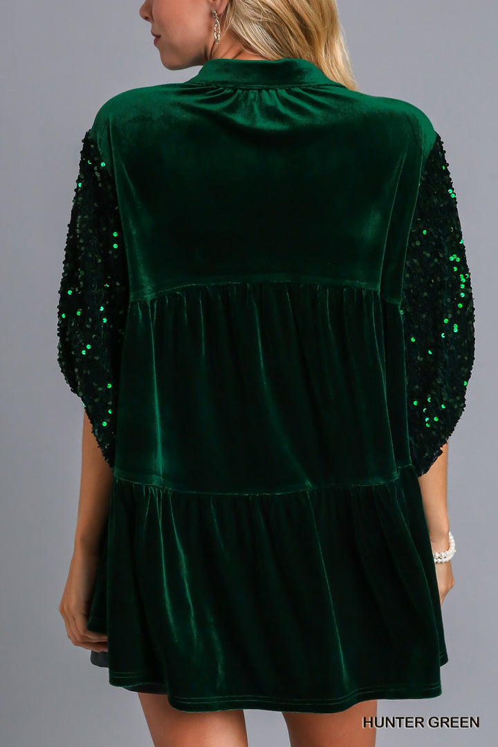 Can't Stay Away Velvet Tunic Top in Hunter Green
