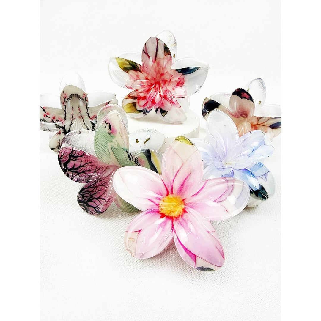Floral Prints of Hawaiian Plumeria Hair Claw Clip