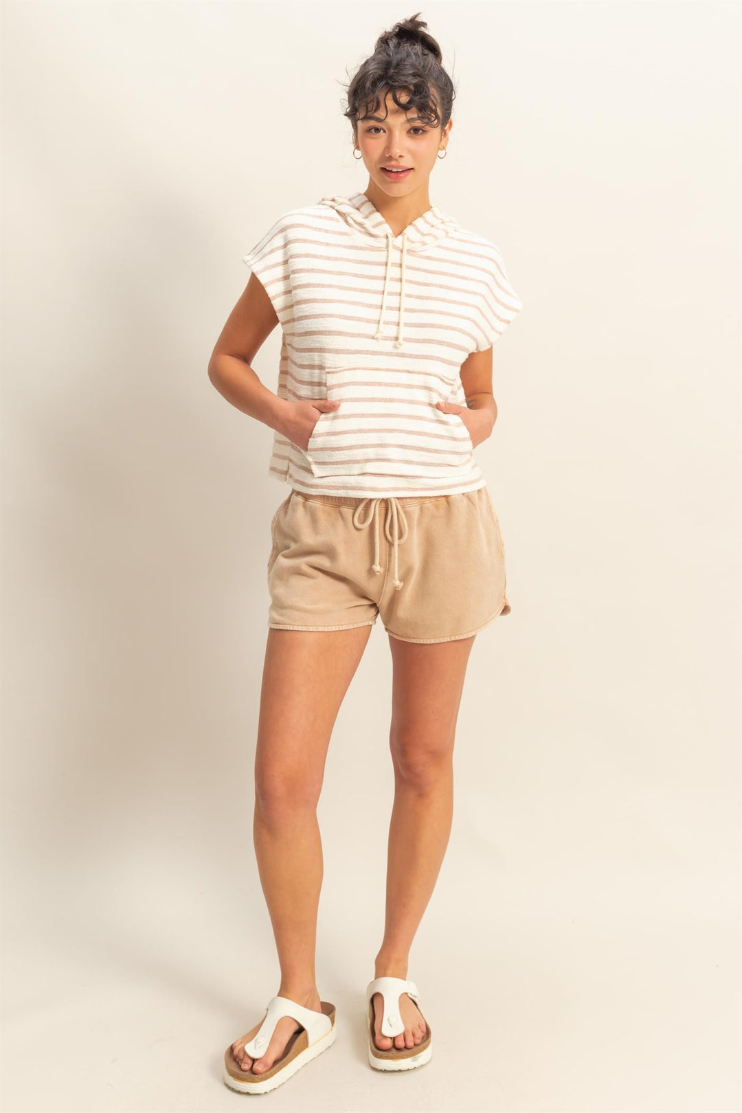 Feels Right Striped Short Sleeve Pullover Hoodie Top in Cream/Taupe
