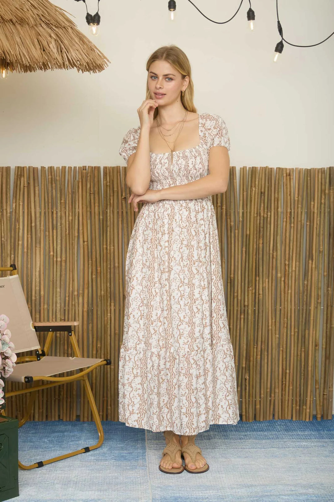 Pressed Flower Wavy Floral Pattern Puff Sleeve Midi Dress in Brown