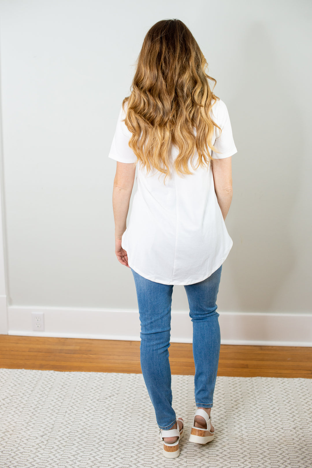 Tell Me More Short Sleeve V-Neck Tee in Ivory