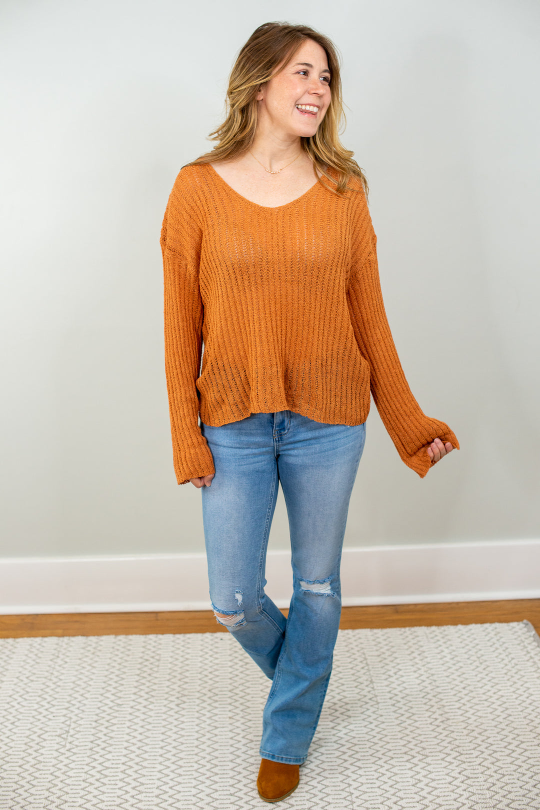 Scoop Neck Ribbed Knit Sweater in Rust