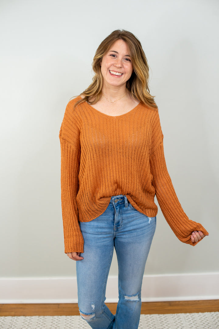 Scoop Neck Ribbed Knit Sweater in Rust