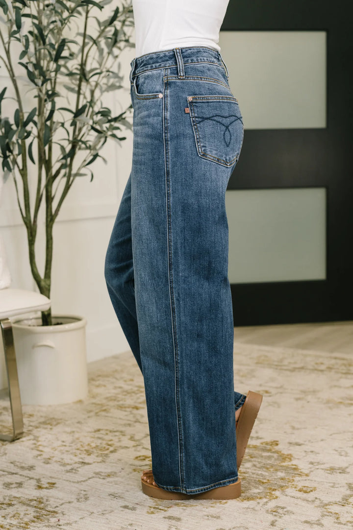 Cami High Waist Baggy Jeans by Judy Blue