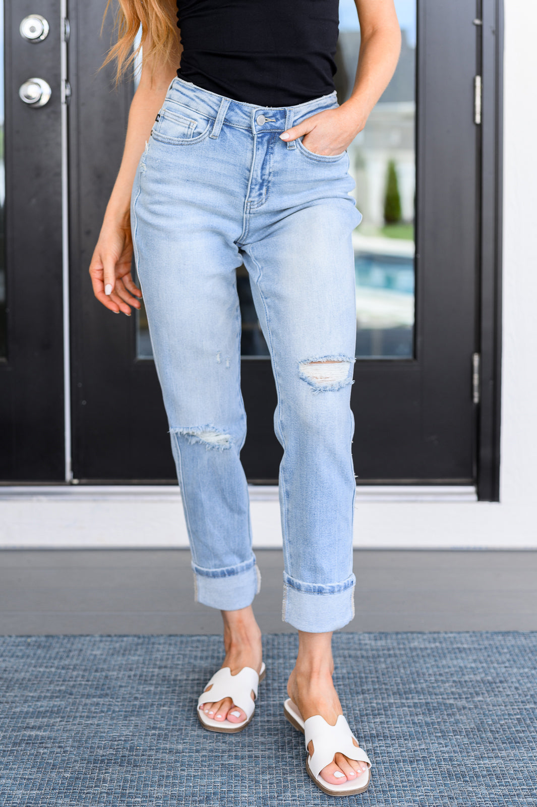 Party in the USA Mid Rise Star Pocket Boyfriend Jeans