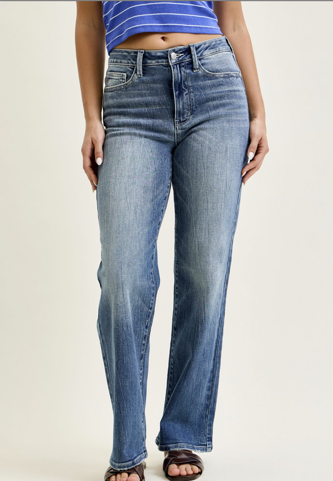Mila Medium Rise Straight Jeans by Judy Blue