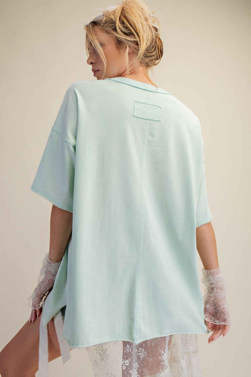 Summer at the Beach Seashell Oversized Tee in Mint