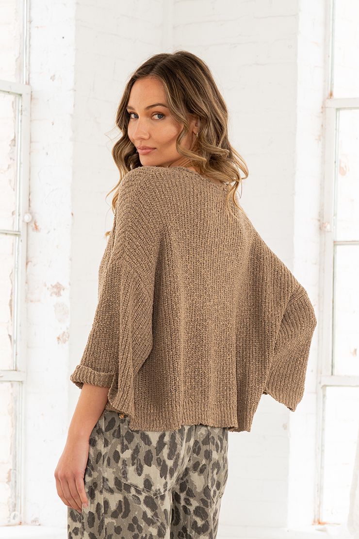 Every Little Thing Quarter Sleeve Knit Top In Mocha