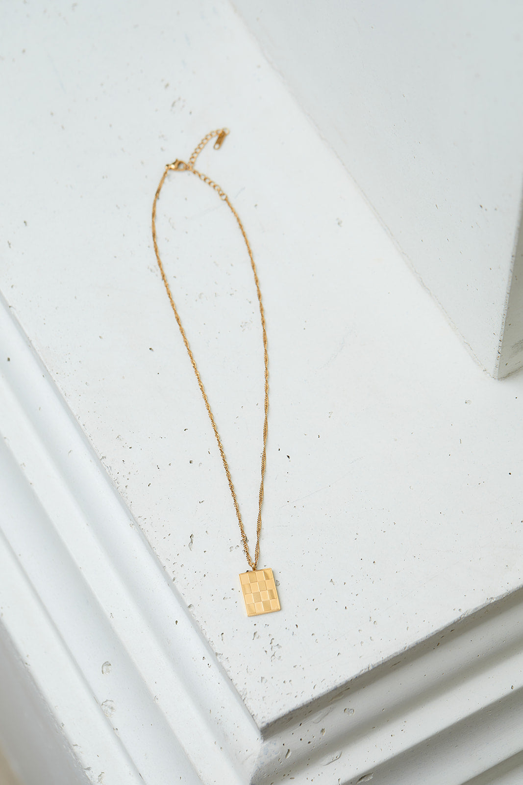 Checkered Pendant Necklace