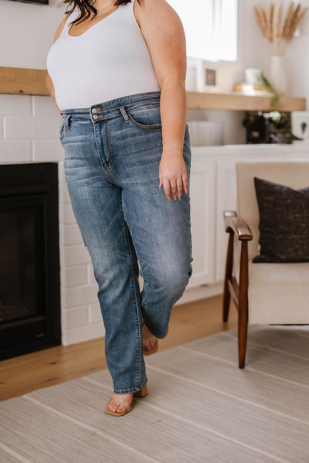 Tandy High Waist Slit Hem Straight Jeans