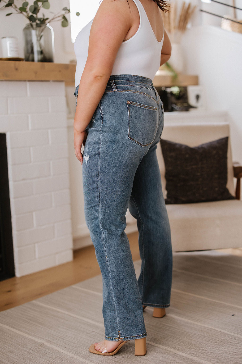 Tandy High Waist Slit Hem Straight Jeans